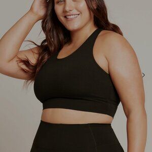 Black Boody Motivate Longline Bra